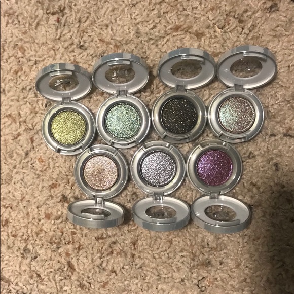 New Urban Decay Moondust Eyeshadow - Picture 3 of 3